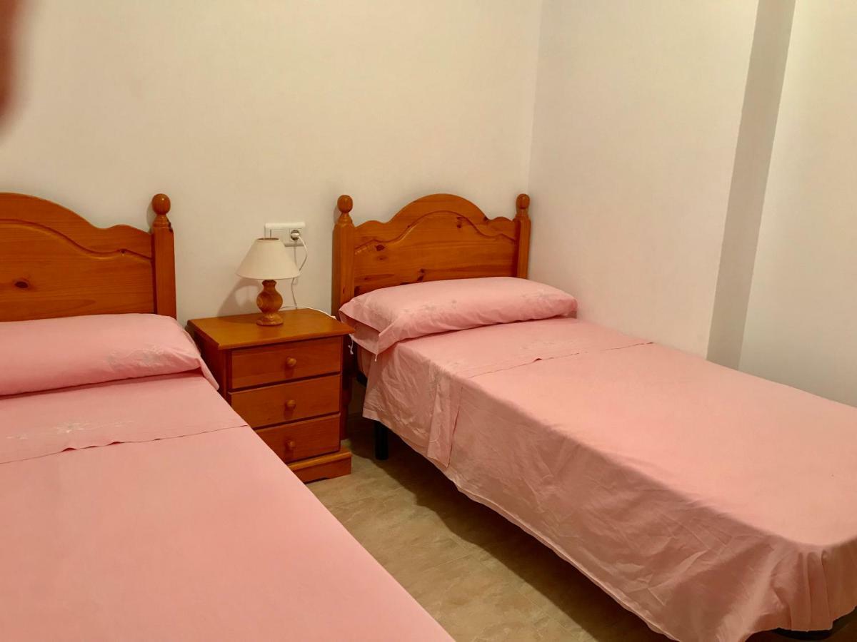 Apartamentos En Deltebre Eksteriør billede