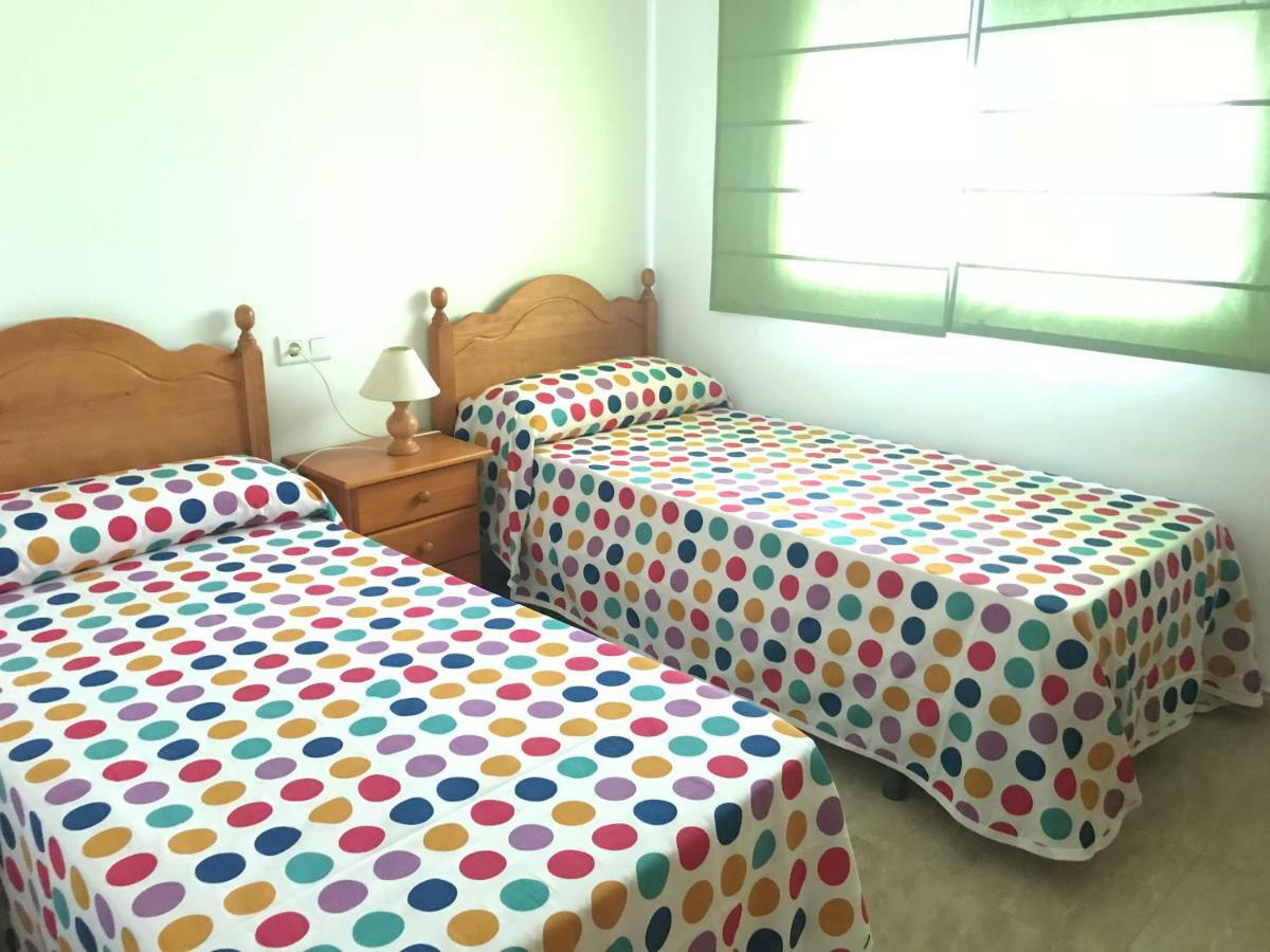 Apartamentos En Deltebre Eksteriør billede