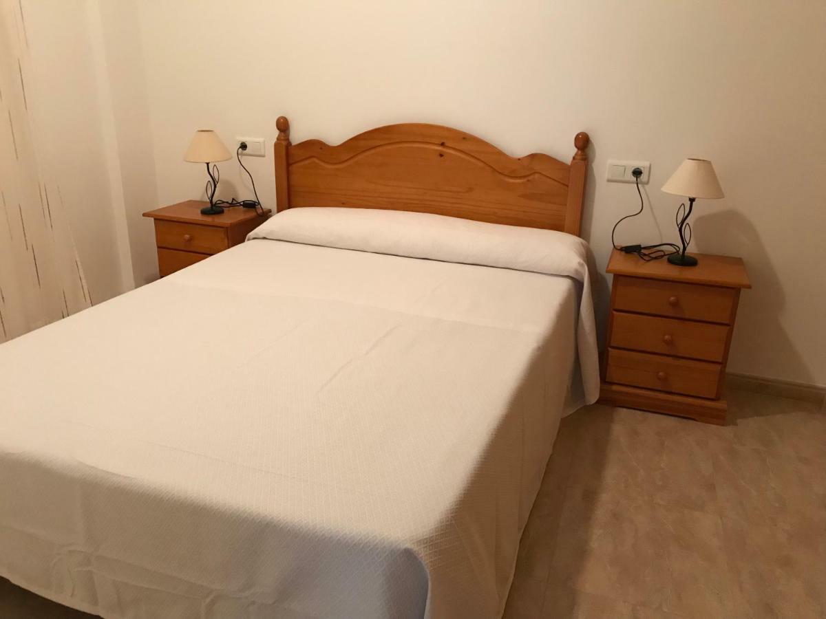 Apartamentos En Deltebre Eksteriør billede