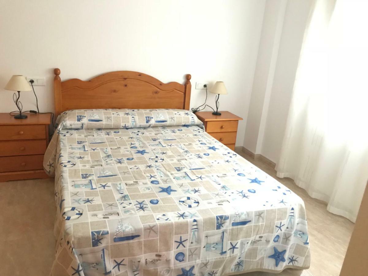 Apartamentos En Deltebre Eksteriør billede