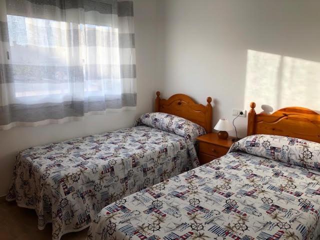 Apartamentos En Deltebre Eksteriør billede